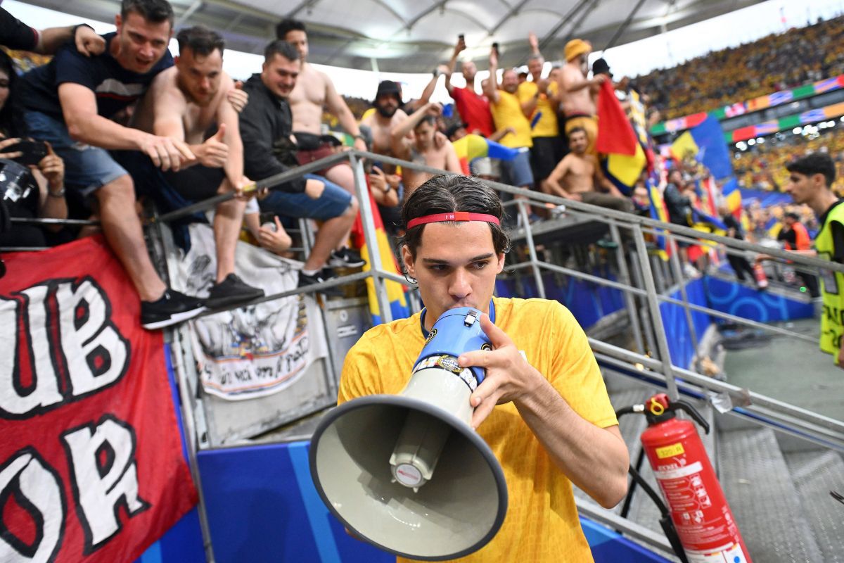 „Insane!”. Bianca Andreescu, virală la meciul României » „Ultras” Bibi a făcut spectacol în tribune, la meciul „tricolorilor” cu Slovacia