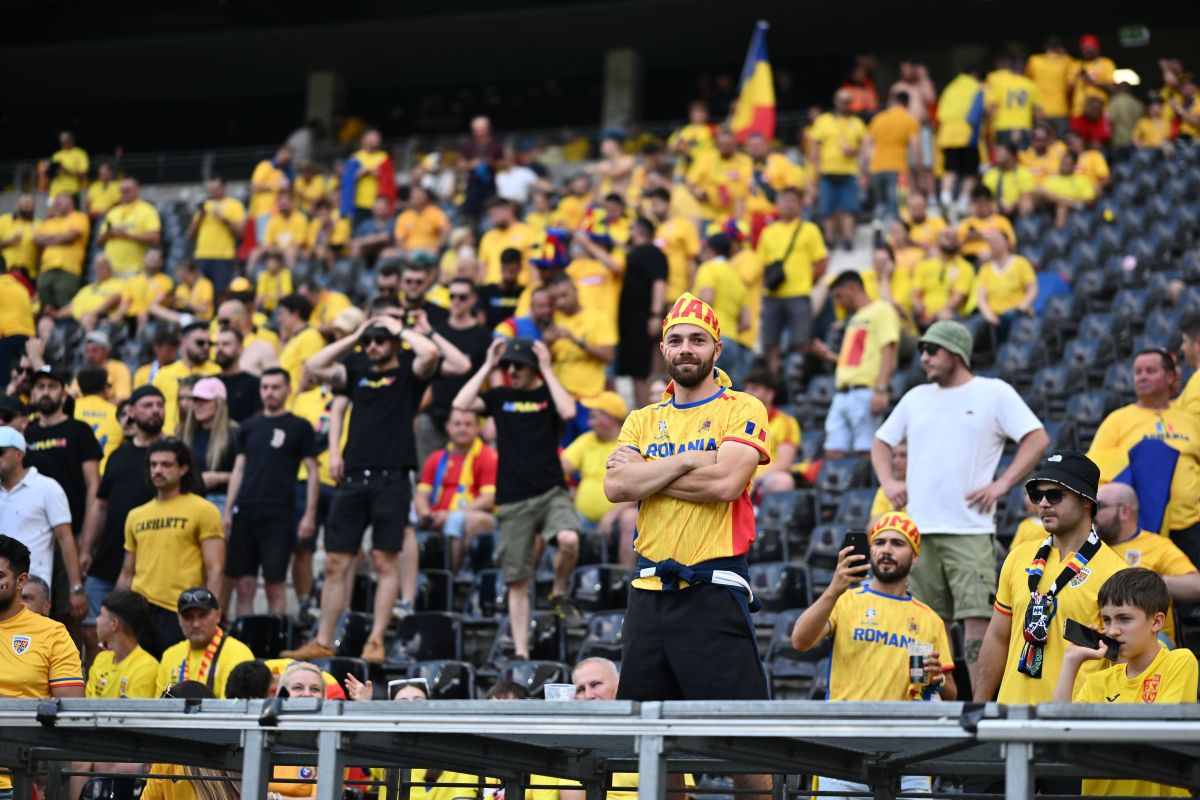 Slovacia - România, imagini cu fanii „tricolorilor” la intrarea în stadion + atmosfera creată de români