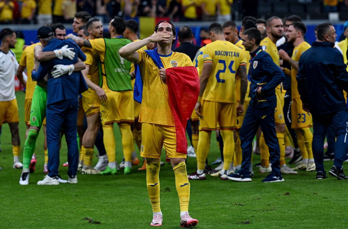 „Insane!”. Bianca Andreescu, virală la meciul României » „Ultras” Bibi a făcut spectacol în tribune, la meciul „tricolorilor” cu Slovacia