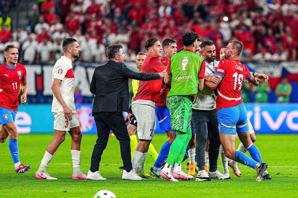 Altercație violentă după Cehia - Turcia, meciul arbitrat de Istvan Kovacs