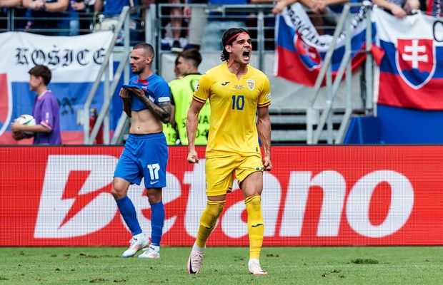 Penalty cu VAR dat României în meciul cu Slovacia » Ianis Hagi a fost decisiv: ce au arătat reluările