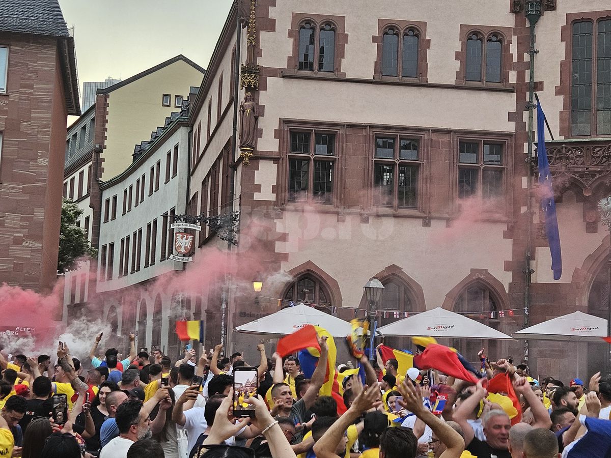 România frumoasă! » Revelion tricolor în Frankfurt, oamenii au celebrat victoria generației lor