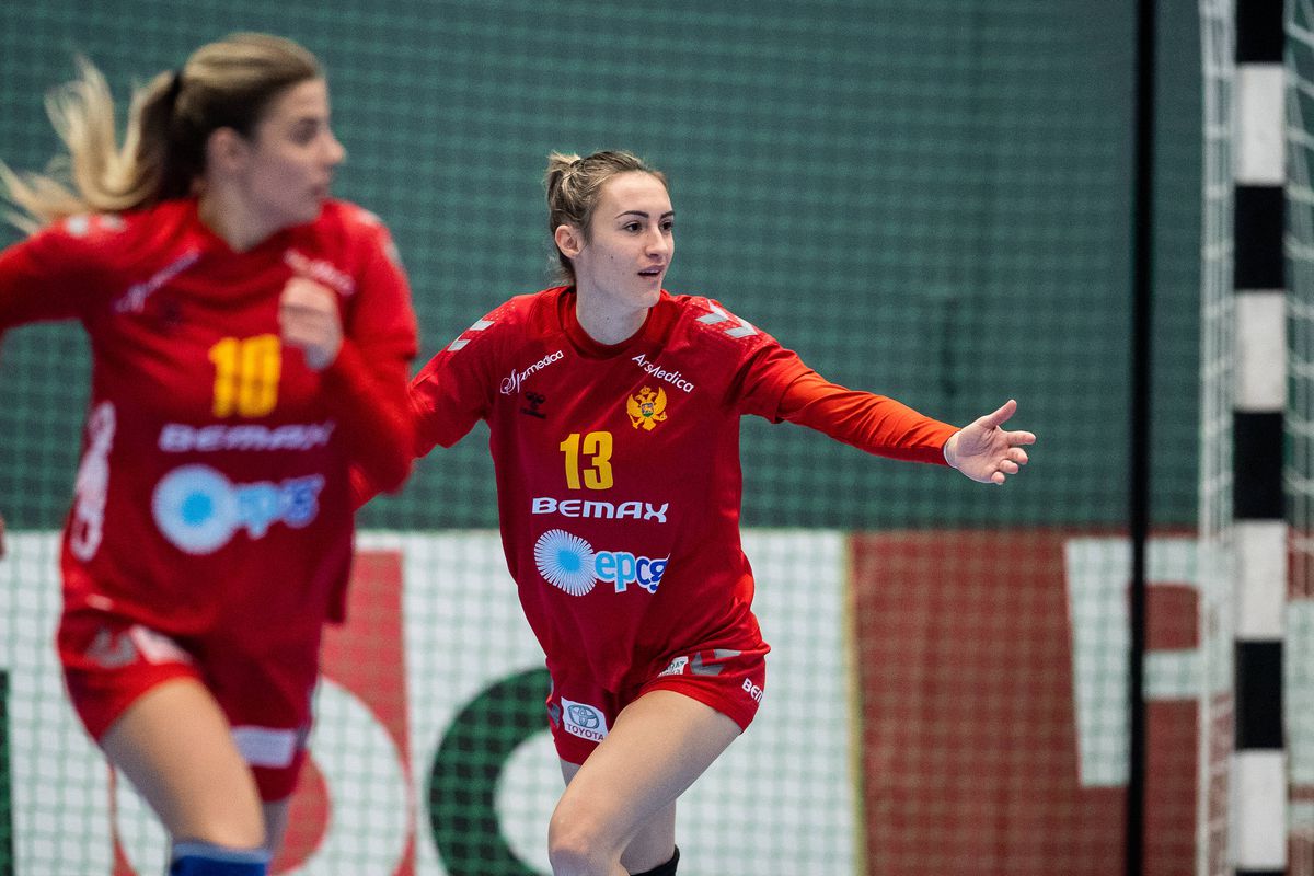 Noua handbalistă a vicecampioanei României, nuntă de vis în Muntenegru! Alegere curajoasă pentru rochie + imagini tari de la petrecerea „burlăcițelor”