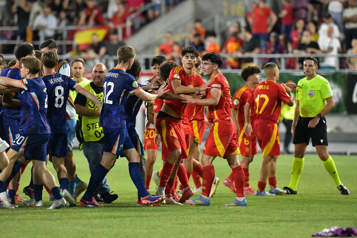 3 viitoare vedete care au încântat în finala Euro U19 din Giulești » Olanda îi propune pe următorii Van Dijk și Dumfries + noua „perlă” a Spaniei