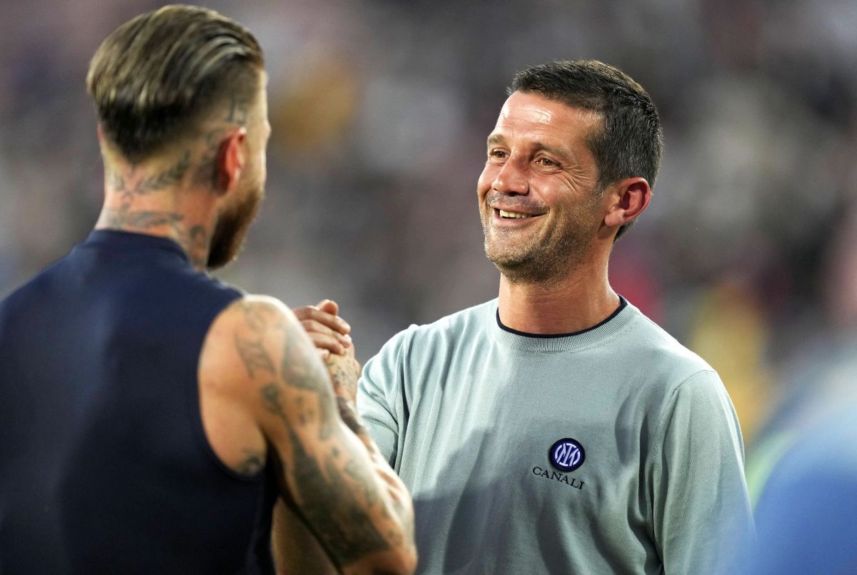 „Am stat 125 de zile la Cristi Chivu în casă. Seara, la 22:00, mă suna și îmi spunea: «Tete, urcă în avion, că m-a mușcat buldogul!»”