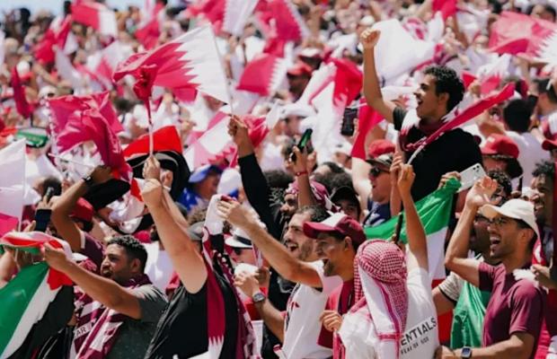 A fost Qatar susținută de fani cumpărați? » „Emirul le-a suportat deplasarea și toate cheltuielile de la Mondial!”
