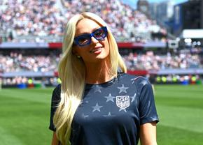 Paris Hilton, fenomenul de la începutul anilor 2000, a șocat înainte de Turcia - SUA la Campionatul Mondial: „Nu era pe cartonașul meu de bingo”