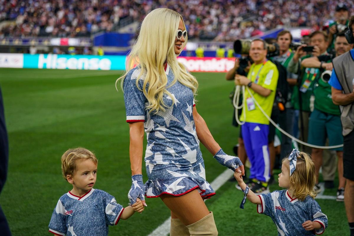 Paris Hilton, fenomenul de la începutul anilor 2000, a șocat înainte de Turcia - SUA la Campionatul Mondial: „Nu era pe cartonașul meu de bingo”