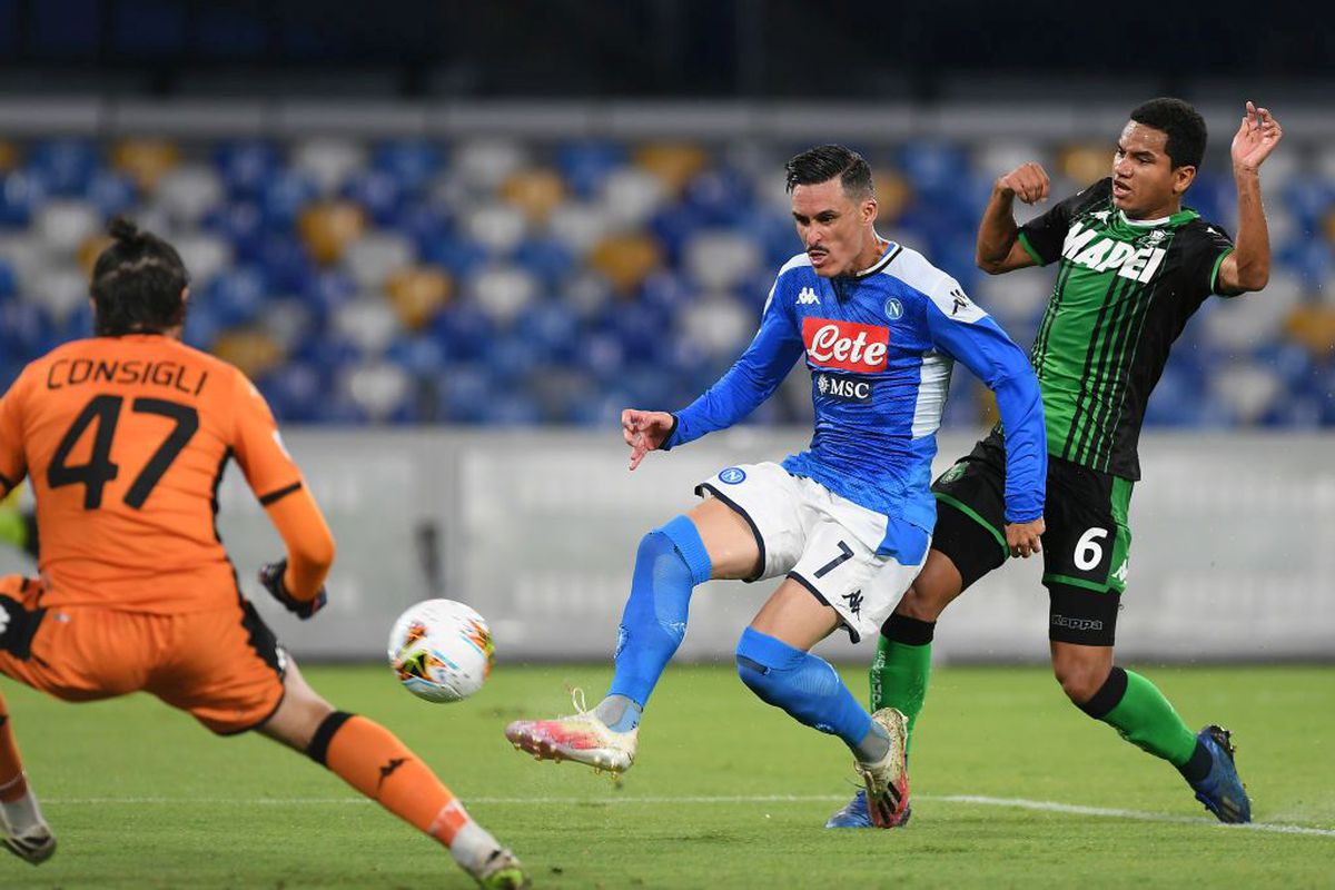 NAPOLI - SASSUOLO 2-0. Luptă crâncenă pentru Europa League în Serie A