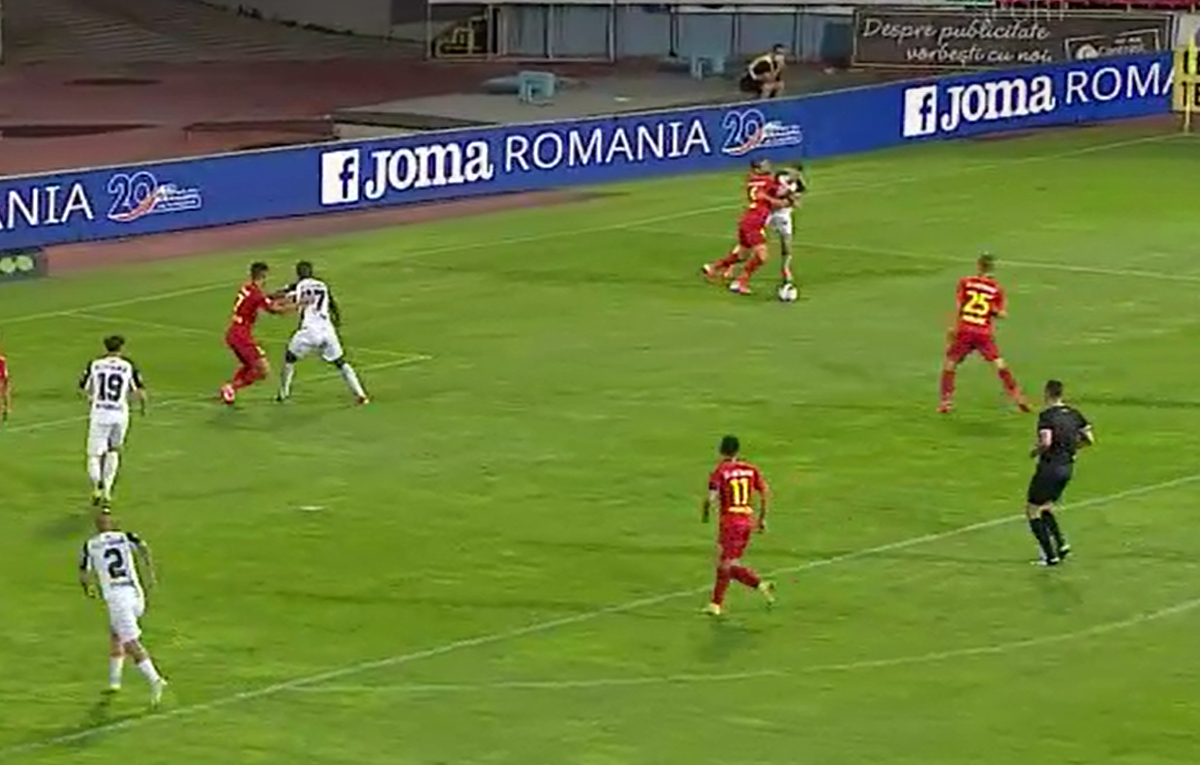 GAZ METAN - FCSB 0-1. Roș-albaștrii, iertați de un penalty la Mediaș? Fază controversată în prima repriză