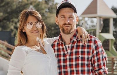 FOTO Soția lui Messi, apariție electrizantă pe un iaht de lux » A făcut senzație în costum de baie