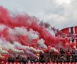 UTA Arad a fost încurajată la meciul cu Rapid din play-off-ul ligii secunde de o galerie formată din aproximativ 50 de suporteri. Sursă foto: UTA Media Design