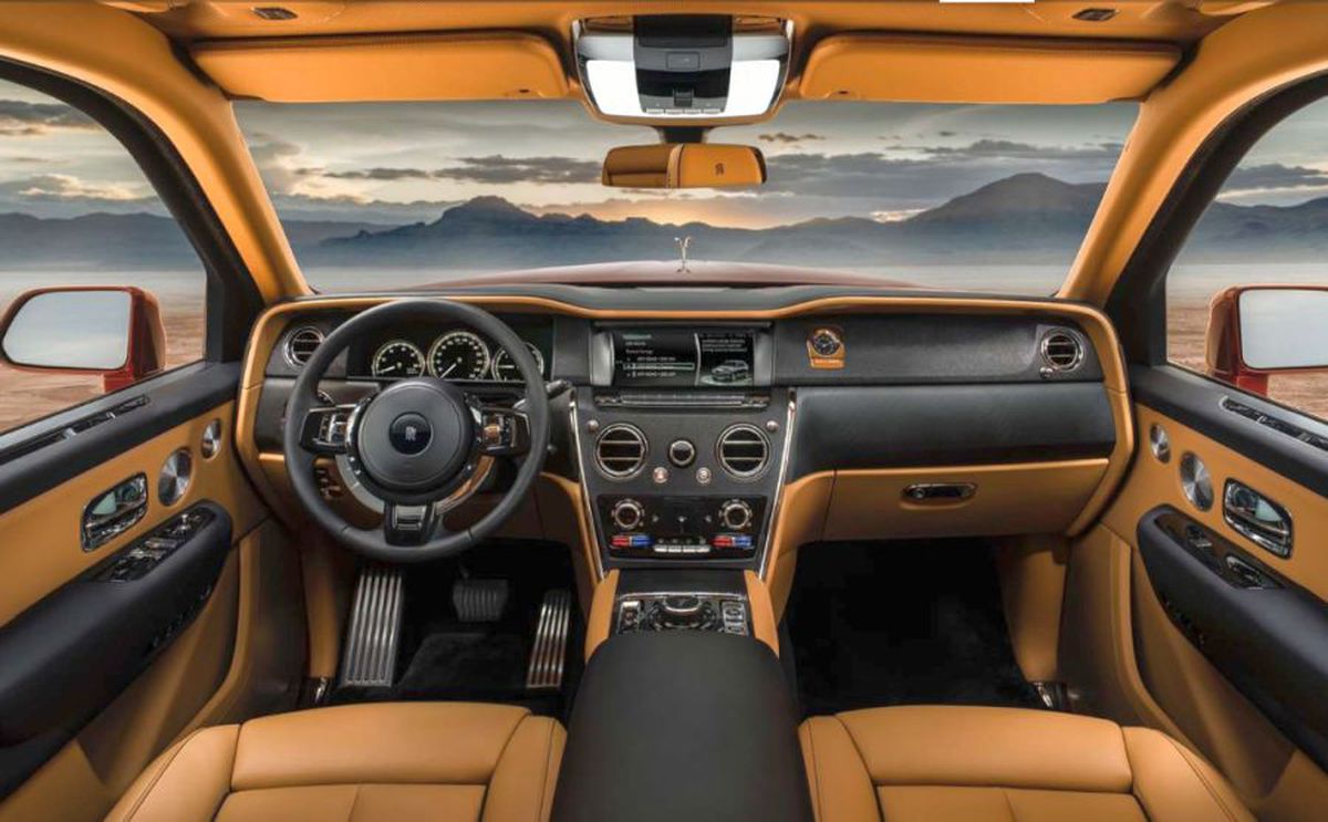 WOW! Mirel Rădoi s-a afișat pentru prima oară cu superbolidul de 300.000 de euro