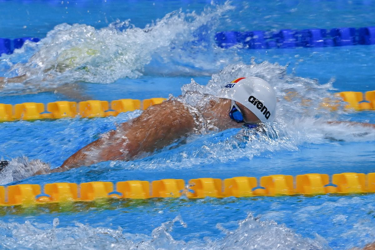 David Popovici se califică în finală la 200m liber la Jocurile Olimpice