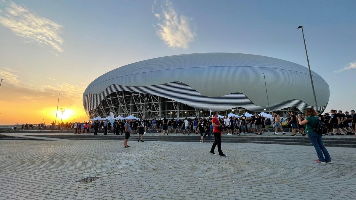 FOTO FCU Craiova - Dinamo, meci și fani în centrul orașului 26.07.2021