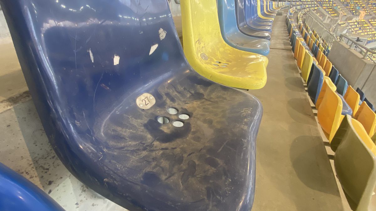 S-a ales praful după Euro! » N-am învățat nimic: imagini deplorabile de pe Arena Națională