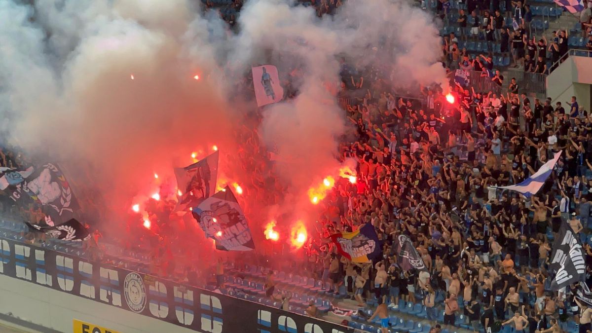 FCU Craiova - Dinamo 1-0. Mesajul fanilor-acționari pentru jucători: „Un rezultat care nu ne poate întrista”