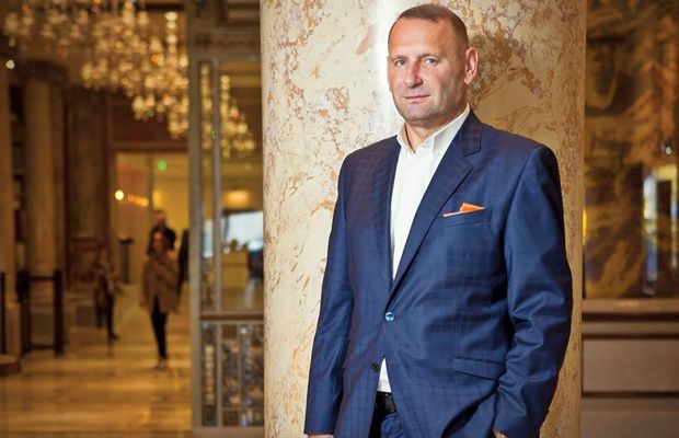 Au uitat de „țeapa” de acum 3 ani » „Câinii” îl cheamă iar în acționariat pe omul care a picat „testul de dinamovist”! Răspunsul afaceristului