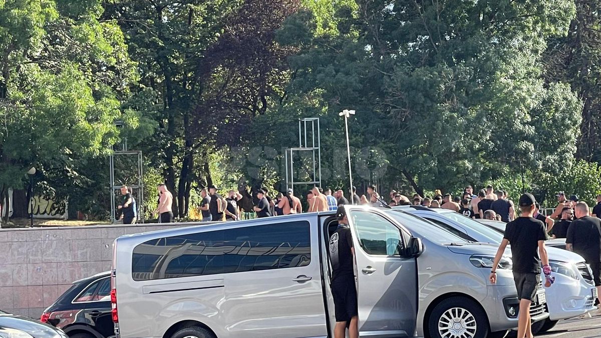 Prezență-surpriză în tribunele arenei „Vasil Levski” » Plecat în vară de la FCSB a venit să semneze cu CSKA 1948