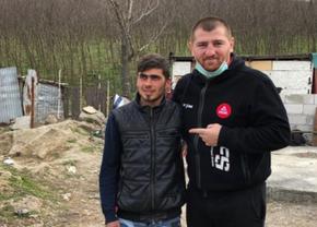 Gestul neașteptat făcut de „călărețul” Sergiu, la 2 ani după ce a vândut casa primită de la Cătălin Moroșanu » Ce s-a întâmplat cu familia lui: „Nu-mi vine să cred”