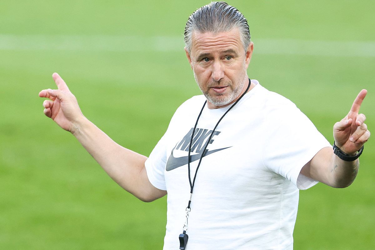 „Doar așa vii la Craiova!” » Mihai Rotaru i-a pus o condiție aspră lui Laurențiu Reghecampf! În mandatul trecut, antrenorul a refuzat ferm!