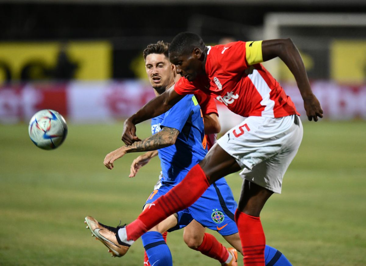 Mihai Stoica a dezvăluit schimbarea majoră de la FCSB: „Nu stăteam noi să îi păzim la antrenamente. Acum mi-a zis asta un insider”