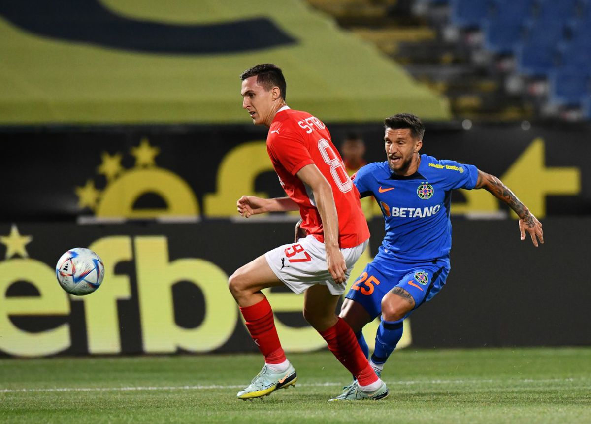 Discurs dur la pauză! CSKA 1948 și FCSB, criticate pentru jocul prestat: „Toți jucătorii de la FCSB mi s-au părut lenți, greoi, previzibili”