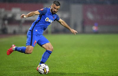 Ștefan Târnovanu, intervenție salvatoare pentru FCSB după o gafă ULUITOARE a lui Crețu » Fundașul intrase de 4 minute pe teren