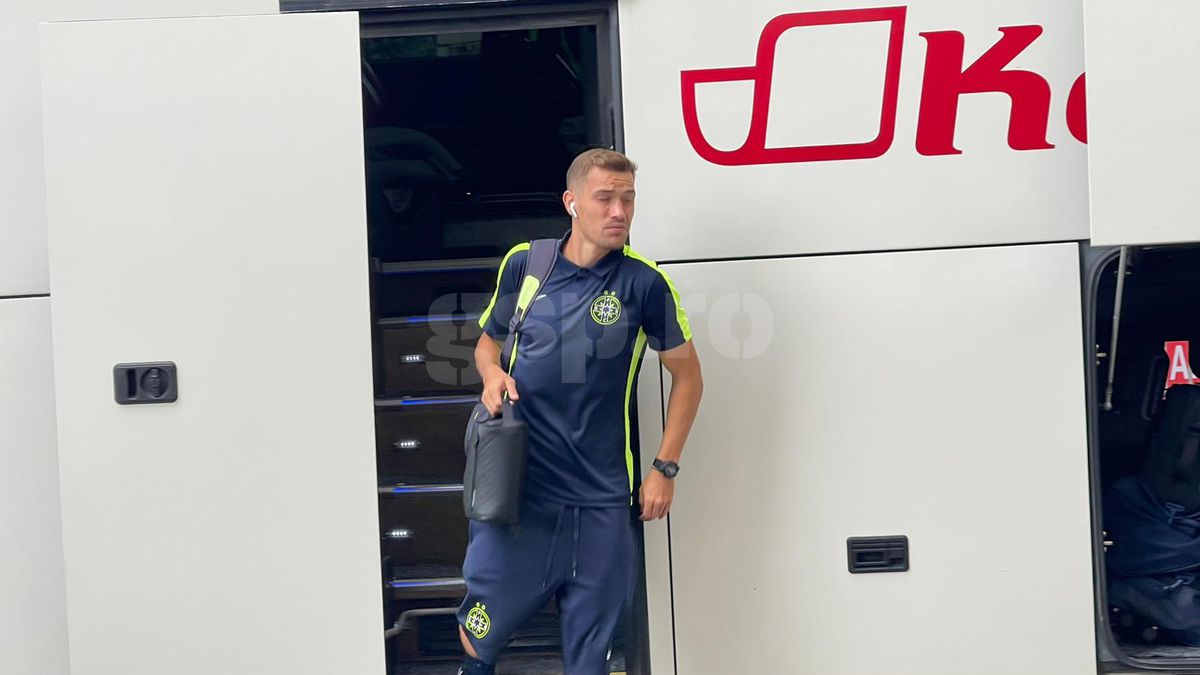 Atmosfera de la stadion, înainte de CSKA 1948 Sofia - FCSB