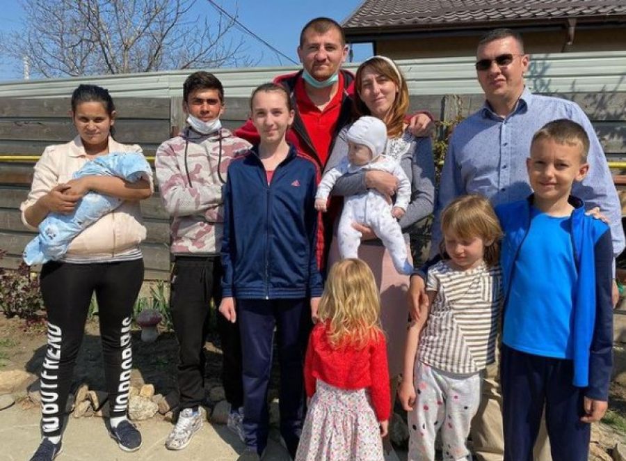 Gestul neașteptat făcut de „călărețul” Sergiu, la 2 ani după ce a vândut casa primită de la Cătălin Moroșanu » Ce s-a întâmplat cu familia lui: „Nu-mi vine să cred”
