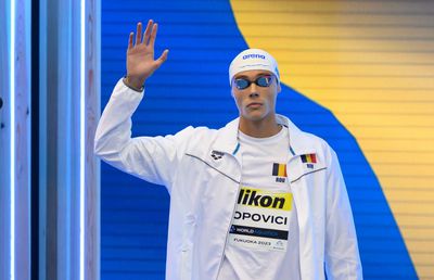 „Un mesaj pentru David? Să-i mănânce! Asta ştie să facă!” » Încurajare superbă înaintea finalei la 100 de metri liber