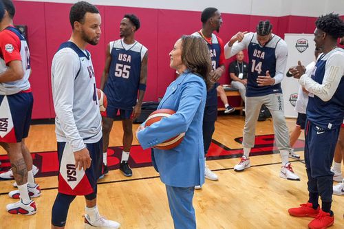 Stephen Curry, alături de Kamala Harris / Sursă foto: Imago Images