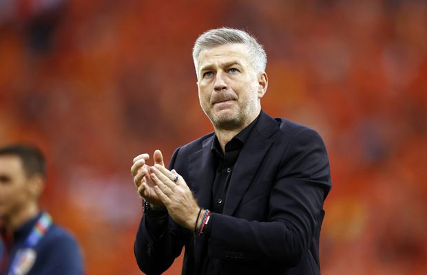 A dezvăluit în direct: „Edi Iordănescu are două oferte pe masă”