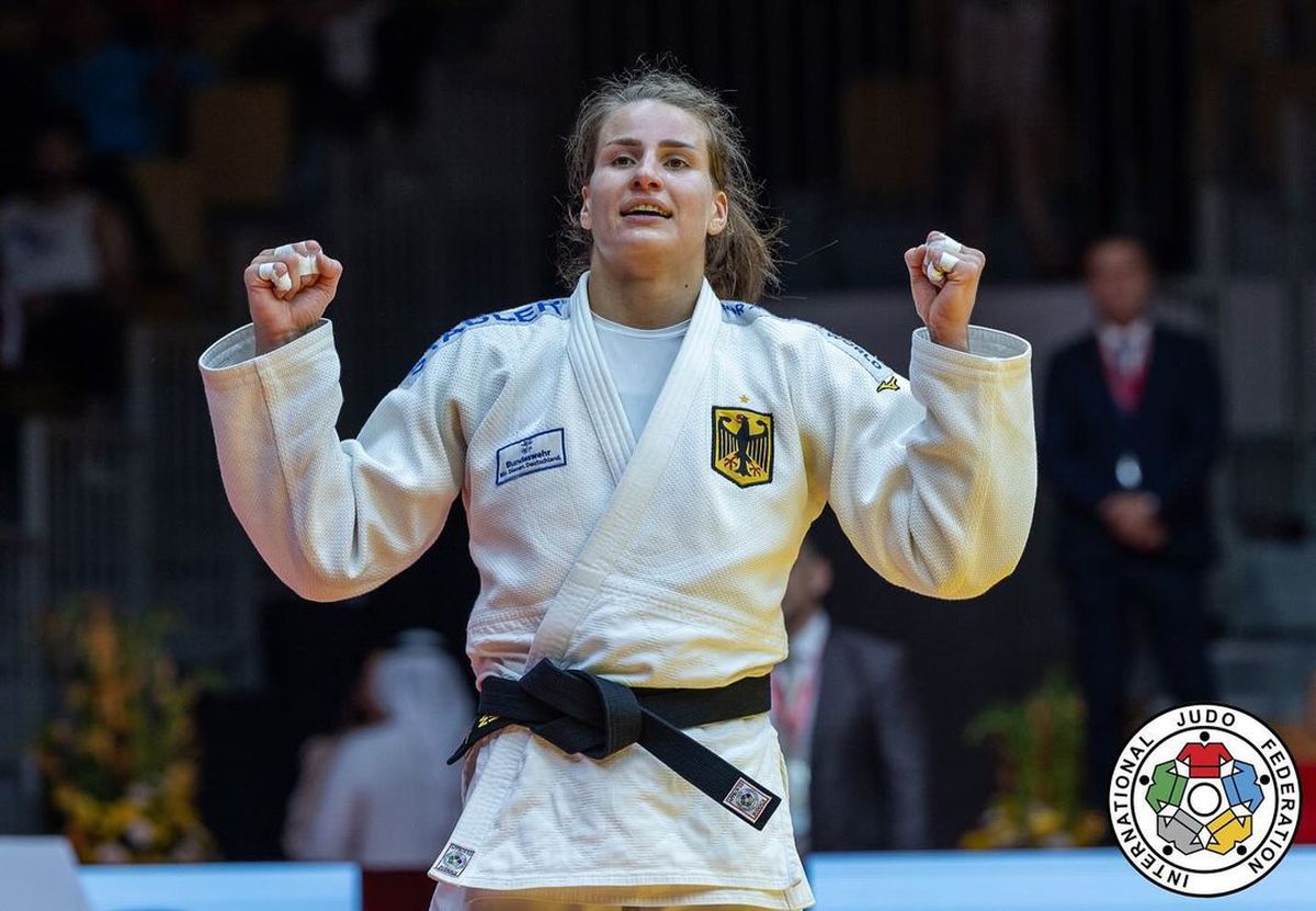 „Playboy? Nu exclud!” » Poartă drapelul la festivitatea de deschidere a Jocurilor Olimpice, apoi vrea să sărbătorească aurul într-un mod inedit