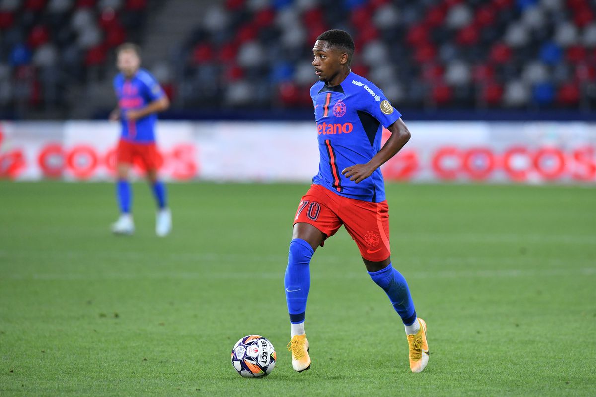 După FCSB - Oțelul 0-2, Andrei Vlad își toarnă cenușă în cap: „Problema este la noi, ne asumăm”