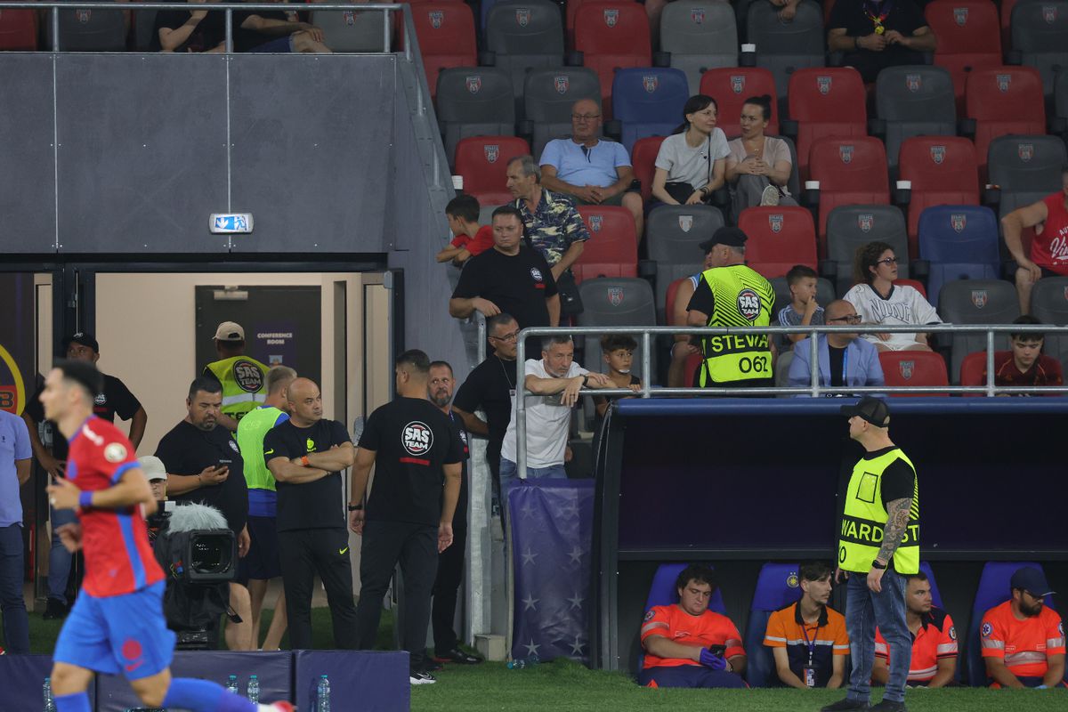 Ce s-a întâmplat pe teren după FCSB - Farul