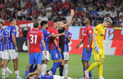 După Adrian Șut, Ștefan Târnovanu ar putea să o părăsească și el pe FCSB