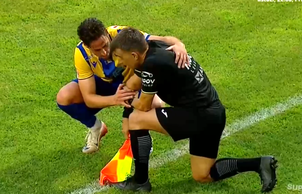 Diagnosticul pus la spital tușierului care a suferit o accidentare cumplită în timpul meciului de la Clinceni