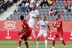 UTA Arad - Hermannstadt, la 40 de grade în etapa 3 din Superliga » Ocazii mari la ambele porți