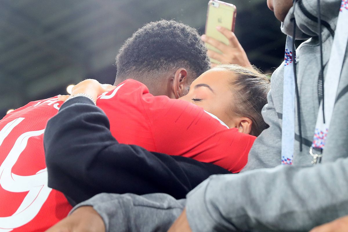 A semnat cu Barcelona și fosta iubită s-a întors în brațele lui, după doi ani: „Ea e foarte sensibilă”