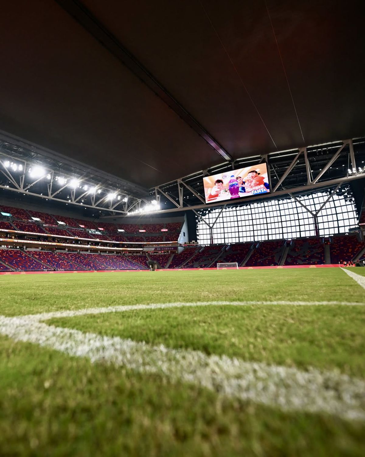 Scenografia emoționantă pentru Diogo Jota, afișată de fanii lui Liverpool