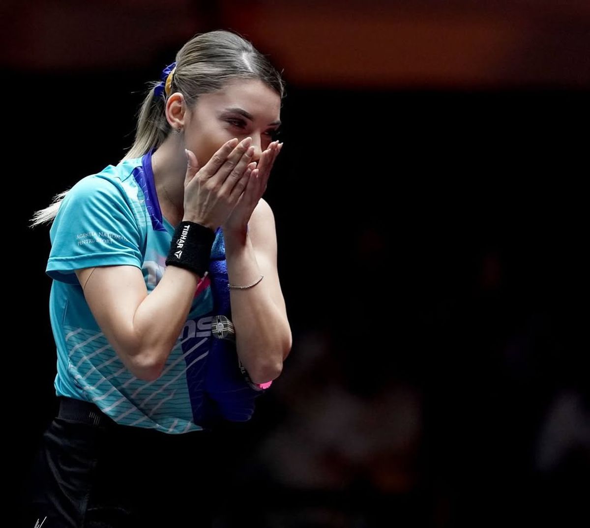 Bernadette Szocs, cu medalia de argint de la Mondiale