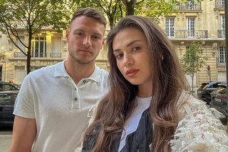 Dennis Politic a dezvăluit cum și-a cunoscut soția: „Bărbatul trebuie să facă primul pas”