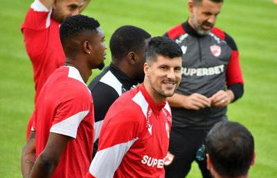 Azi, la GSP Live: cine pleacă de la Dinamo + Becali face „trafic de influență”