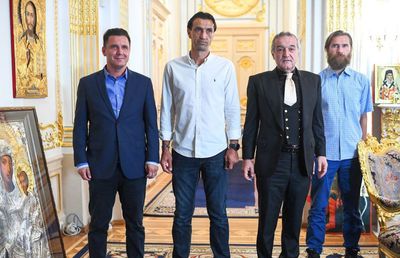 FOTO „Când vă scoate profesoara la tablă și luați 4” » Cele mai tari glume după umilința suferită de FCSB la Mediaș