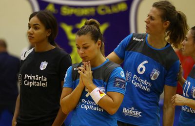 EXCLUSIV Nora Mork e out! Ghinion teribil pentru norvegiancă » Și-a rupt ligamentul încrucișat la genunchiul stâng