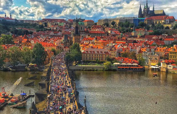 SLAVIA PRAGA - CFR CLUJ // VIDEO+FOTO Campioana României a ajuns la Praga » Visează la calificare în „Orașul de Aur"