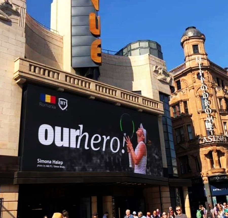 FOTO Simona Halep, „eroina noastră!” » Ce a apărut pe clădirea unui cinema din Leicester Square, în Londra