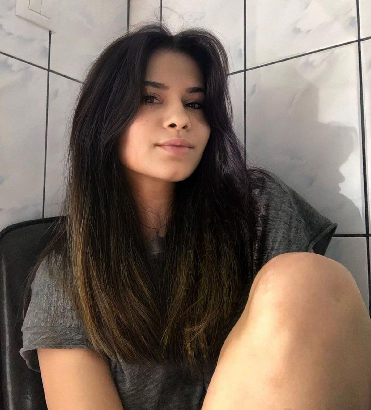 „Ghiciți cine s-a întors?” » Fosta gimnastă Diana Bulimar a renunțat la inhibiții: a pozat topless!