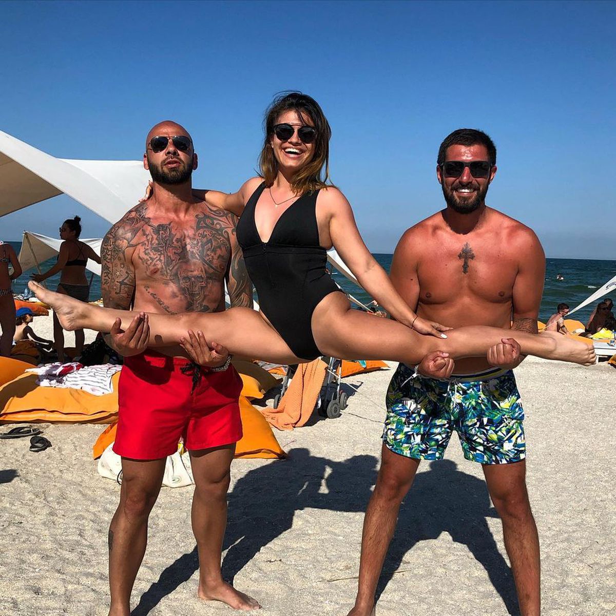 „Ghiciți cine s-a întors?” » Fosta gimnastă Diana Bulimar a renunțat la inhibiții: a pozat topless!